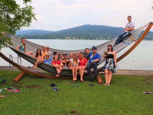 A Guinness world record made in Oepping: CHICO &amp; the giant hammock - 