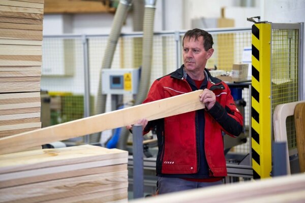 A visit to the CHICO joinery: where the handmade hammock frames are made - 